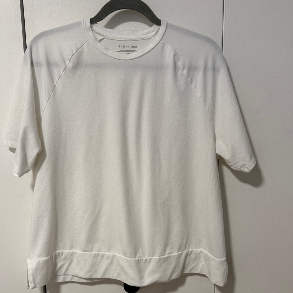 Eileen Fisher Raglan Sleeve Boxy style White tee